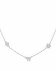 Collar Queens Candy de plata con dijes de mano de Hamsa, estrella y símbolo Chai decorados con zirconias cúbicas