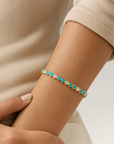 Turquoise Heart Tennis puesto en modelo - Queens Candy