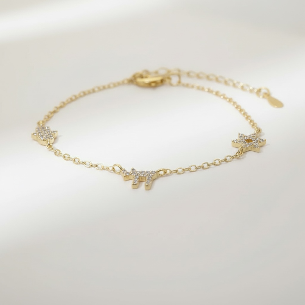 Chai &amp; Shine Bracelet - Gold