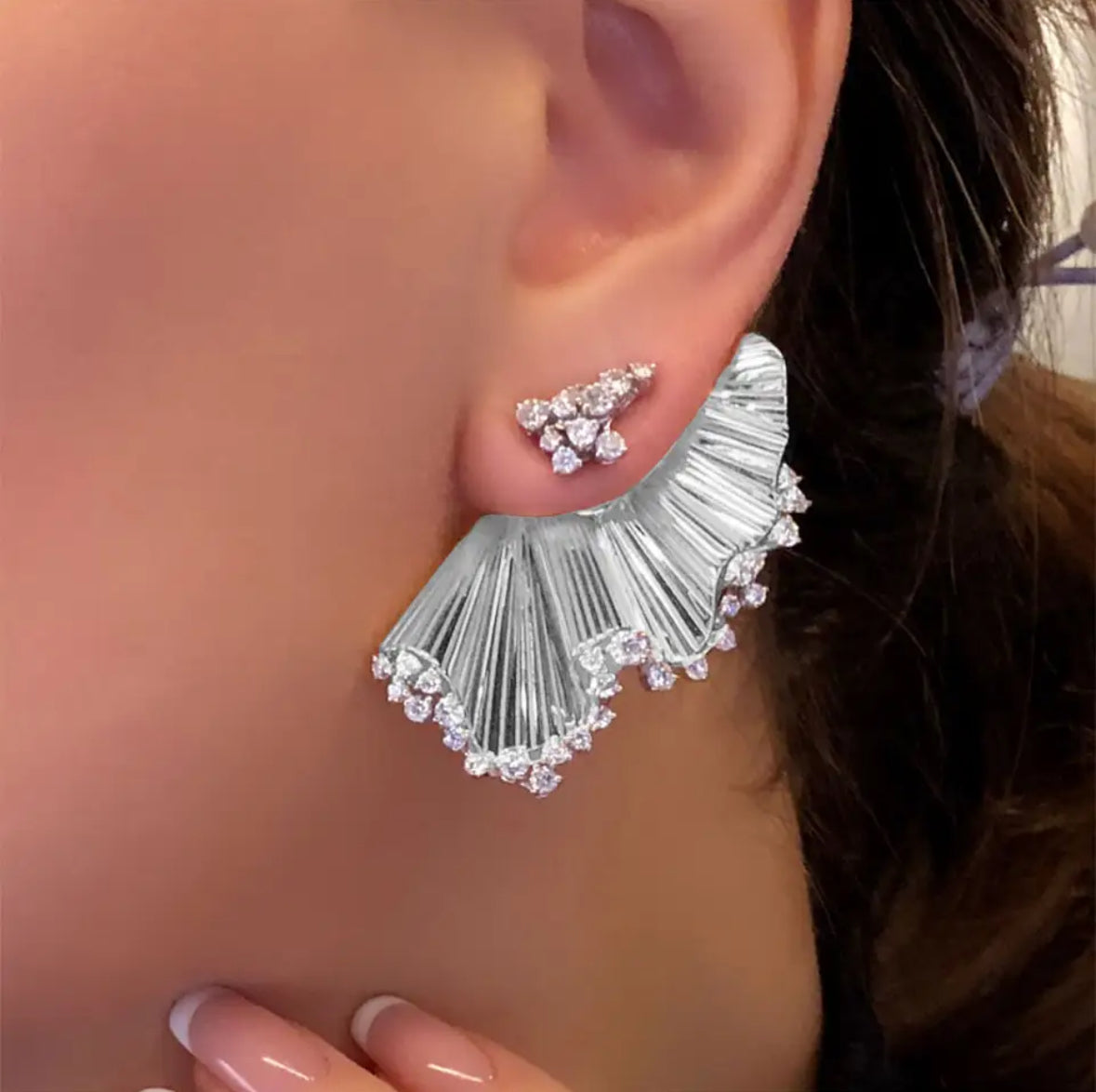 Modern Illusion Earrings - Platinum