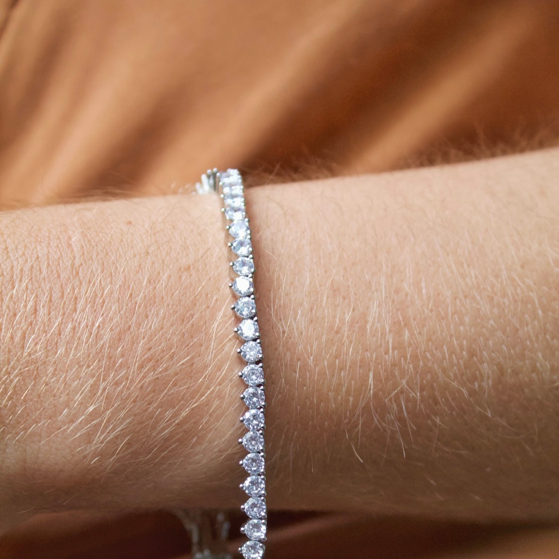 Three Prong Setting Tennis Bracelet