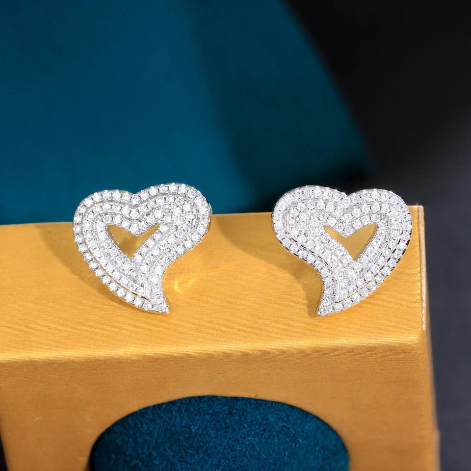 Love Diamonds Earring