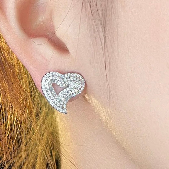 Love Diamonds Earring