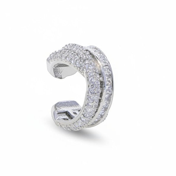 Ear cuff Queens Candy de cobre bañado en platino con circonitas brillantes en diseño pavé para un look elegante