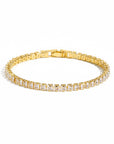 Pulsera tennis Queens Candy de cobre con baño dorado y zirconias blancas cuadradas de 3x3mm, diseño ajustable.