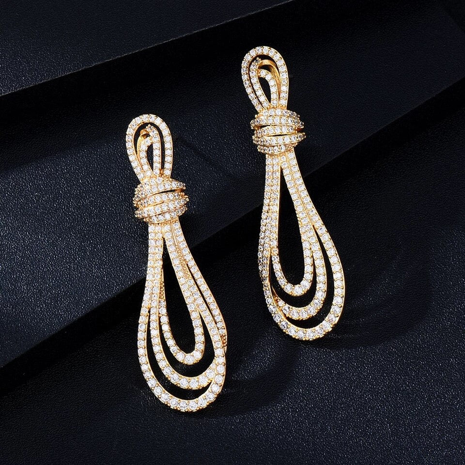 Knotted Diamonds - Platinum or Gold